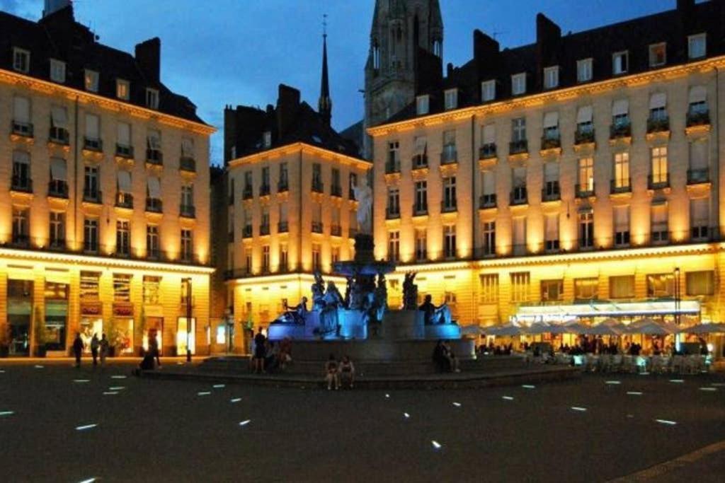 LULU, le studio du Château Apartamento Nantes Exterior foto