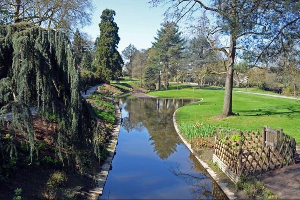 LULU, le studio du Château Apartamento Nantes Exterior foto
